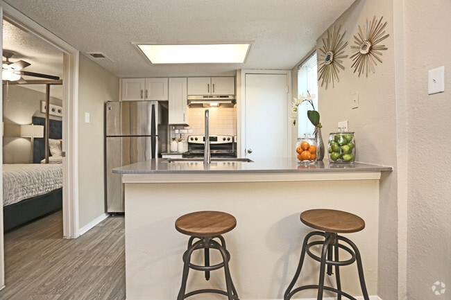 1BR,1BA - 491SF - OXFORD - KITCHEN