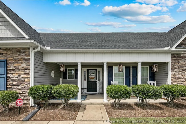Photo - 397 Collinwood Dr
