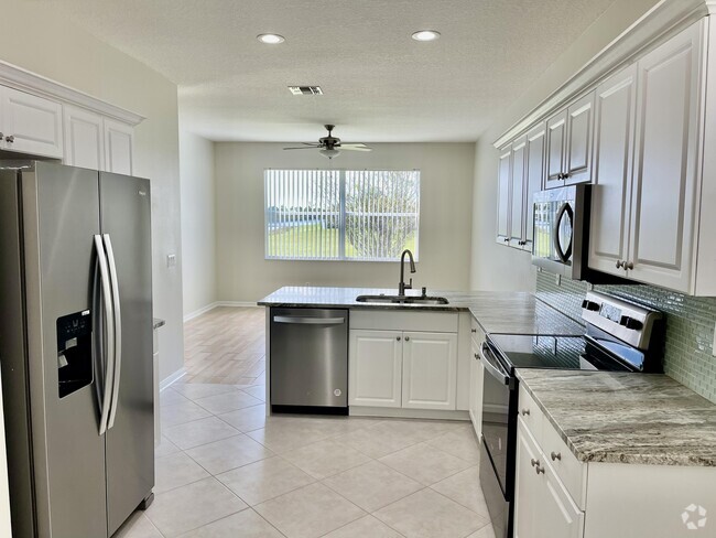 Building Photo - 10419 SW Southgate Ct Rental