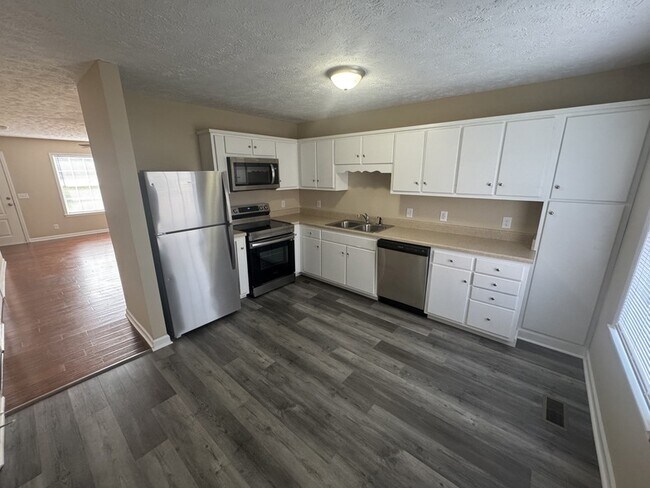 Photo - 812 Sevier St