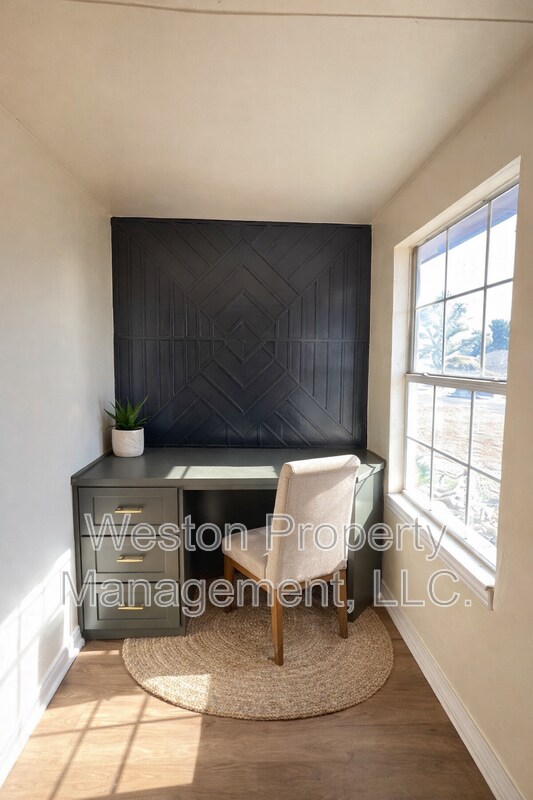 Photo - 3229 SE 24th St