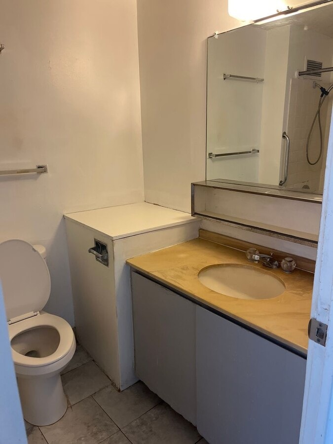 Photo - 1 bedroom Oceanfront condo