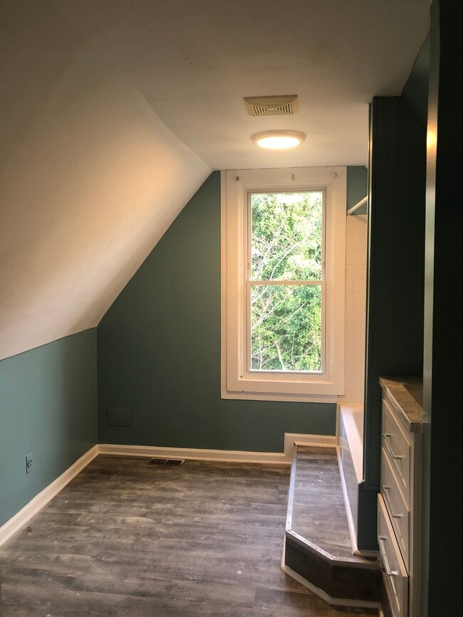 Photo - 5913 Kavon Ave Unit Second floor