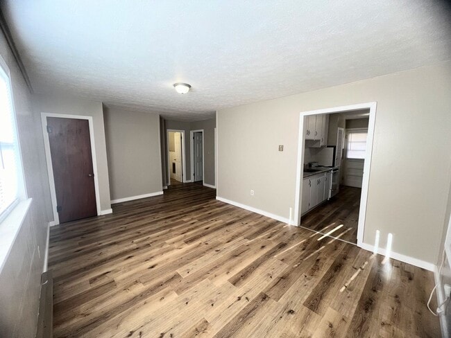 Photo - Newly Renovated Apartment