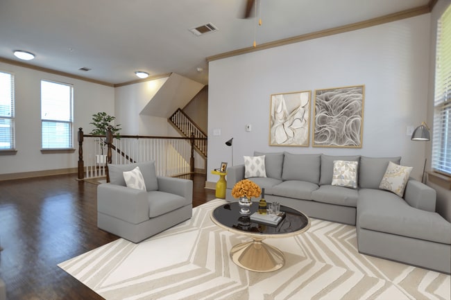 Photo - Marquis of State Thomas