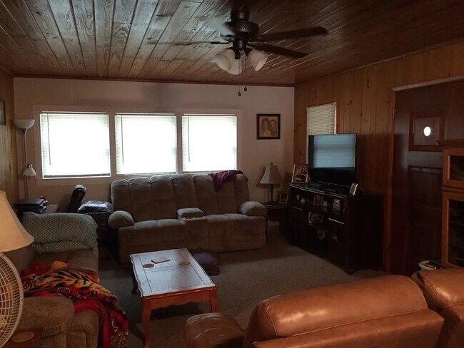 Photo - 1512 Silver Lake Rd Unit SINGLE FAMILY HOUSE