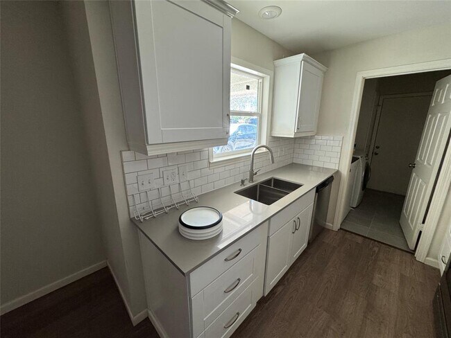 Photo - 9501 Quail Ct