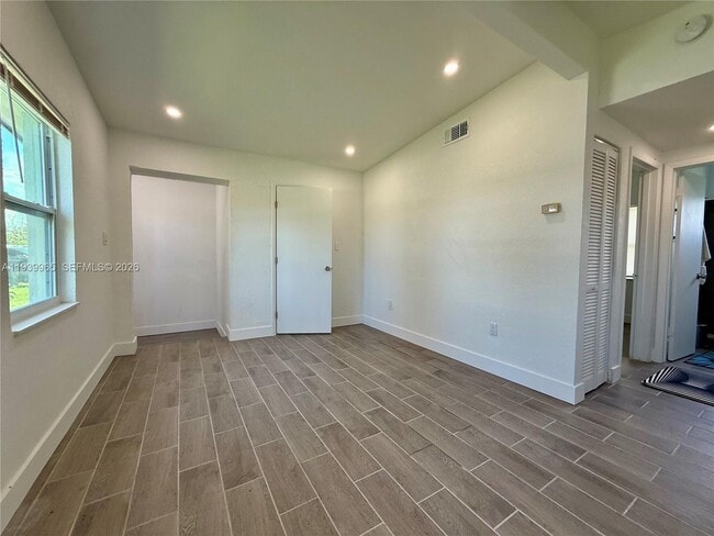 Photo - 3460 Normandy Dr