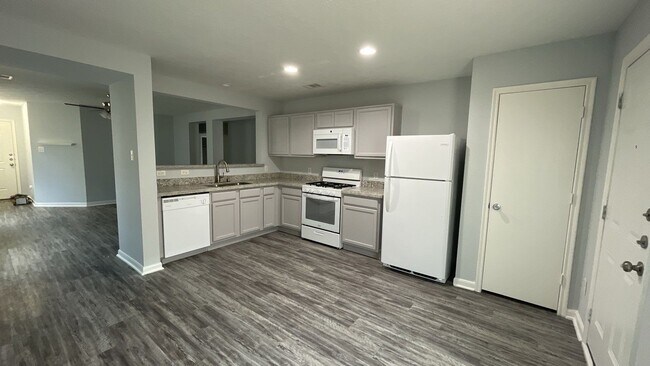 Photo - 12211 Windsor Bay Ct