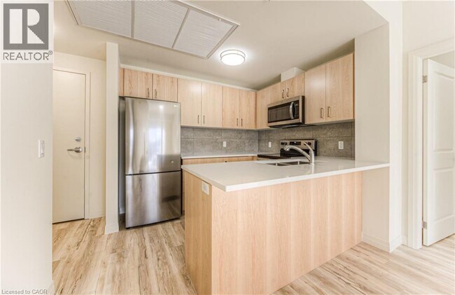 Photo - 301 Westmount Rd W Unit 415