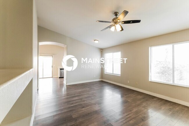 3 Bedroom Pet-Friendly Home in Avondale, AZ with Main Street Renewal