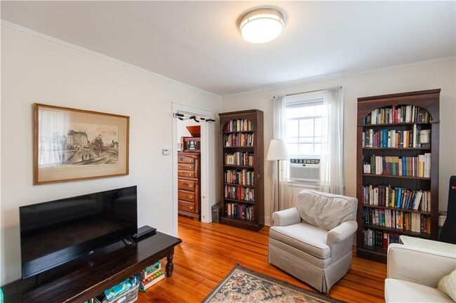Building Photo - 8 Palmer St Rental
