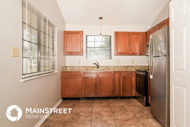 Photo - 4002 Harmony Dr House