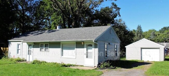 Photo - 3010 Bender St