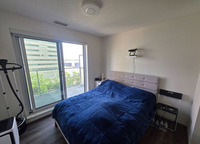 Photo - 60 Town Centre Crt Unit CORNER Condo For Rent