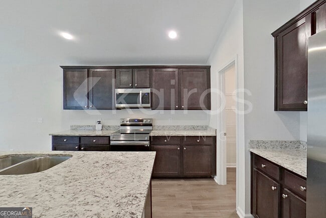 Photo - 103 St Phillip Wy