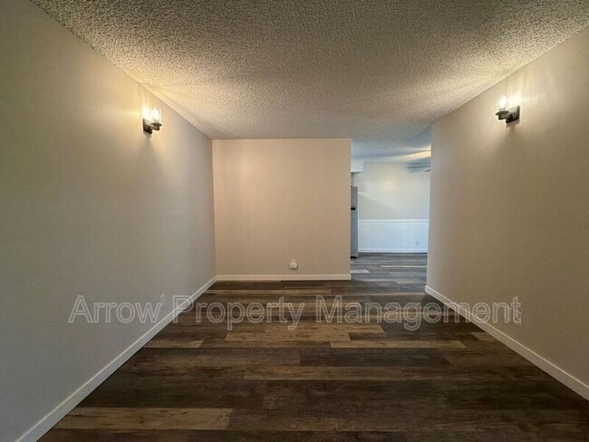 Photo - 3405 Holdrege St Unit 203