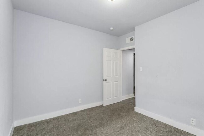 Photo - Prospect Crossing