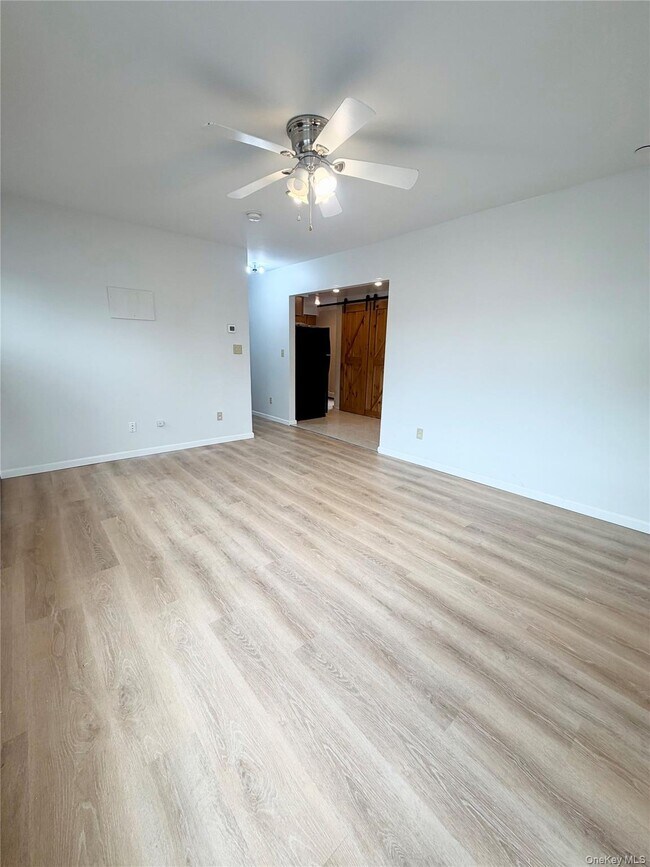 Photo - 99 Delaware Ave Unidad Upper