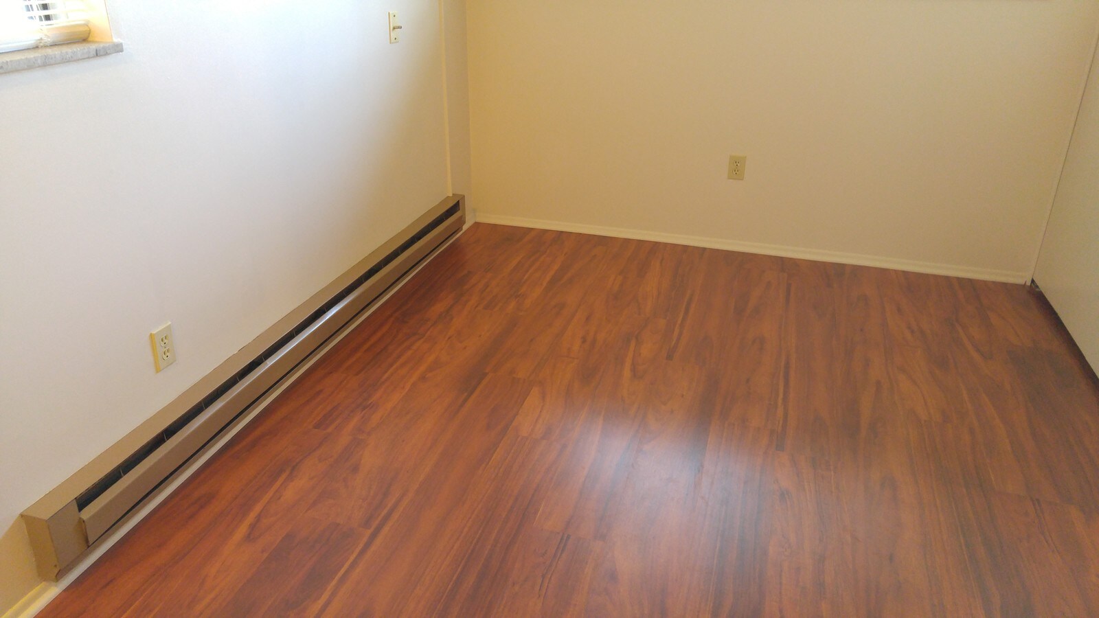 Photo - Bavaria West Apartments