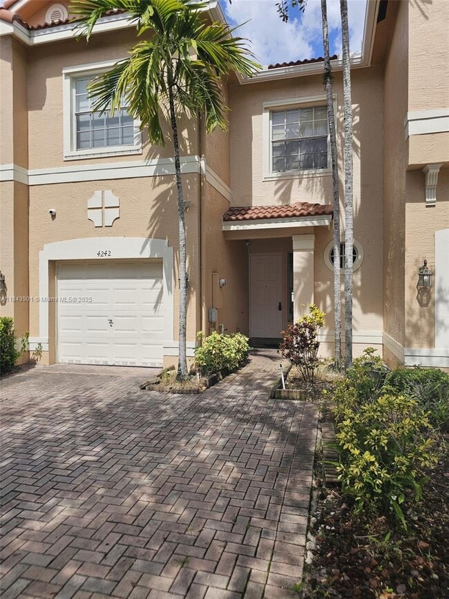 Building Photo - 4242 SW 124th Way Rental