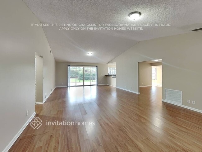 Photo - 5830 NW 40th Ln