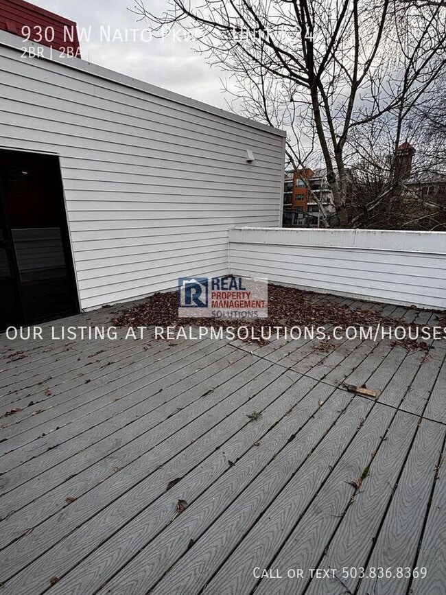 Photo - 930 NW Naito Pkwy Unit K24