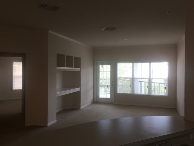 Photo - 3561CR#231(100) Unidad 231