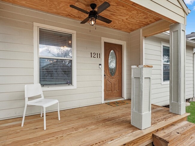 Building Photo - 1211 Bigelow St