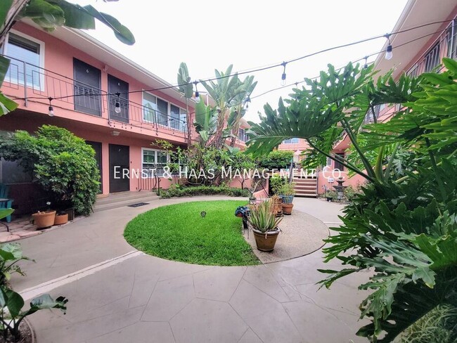 Charming 1 Bedroom Condo Steps From the Oc... - Charming 1 Bedroom Condo Steps From the Oc... Unidad #08