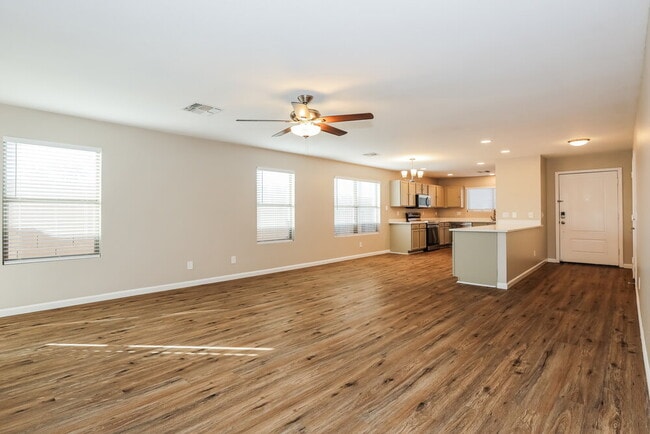 Photo - 18611 North 22nd St