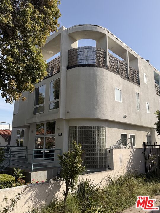 Photo - 1128 22nd St