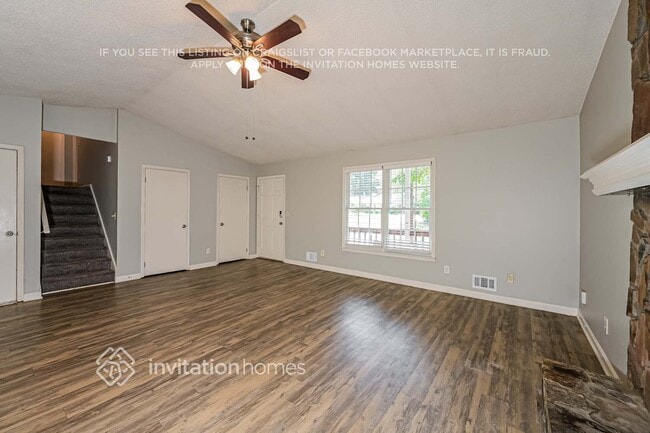 Photo - 2390 Hinton Rd
