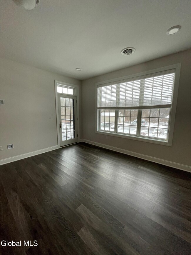 Photo - 130 Excelsior Ave Unit 319