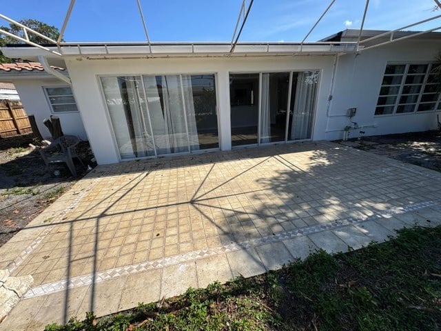 Photo - 349 NE 31st St