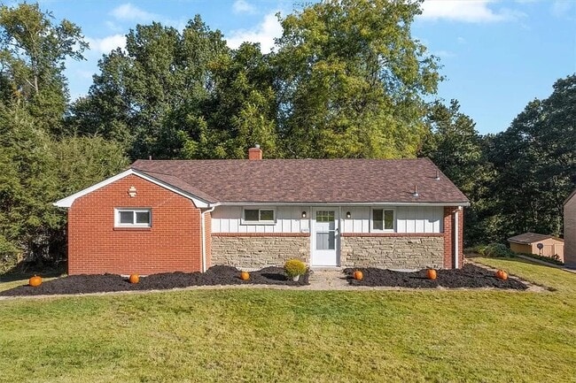 Building Photo - 1423 Lakeside Dr Rental