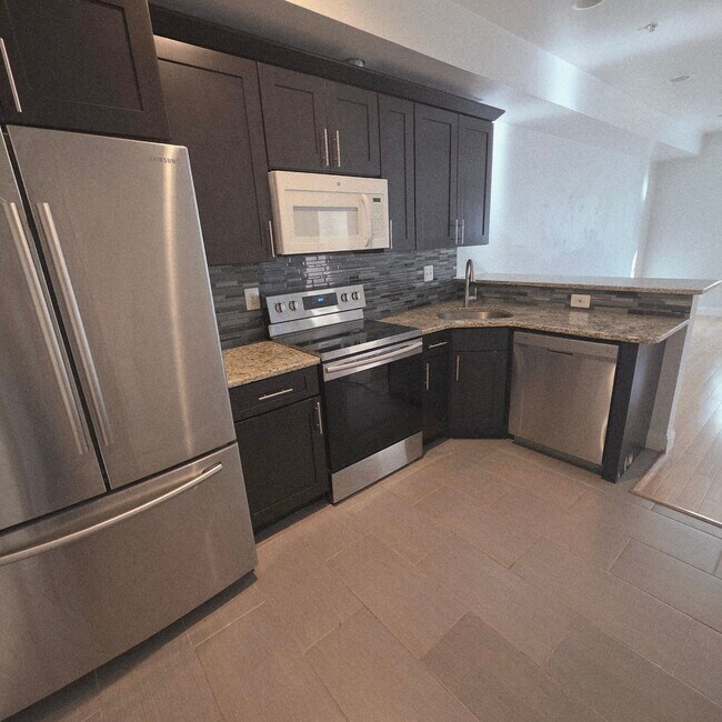 Photo - 628 N 11th St Unidad 6