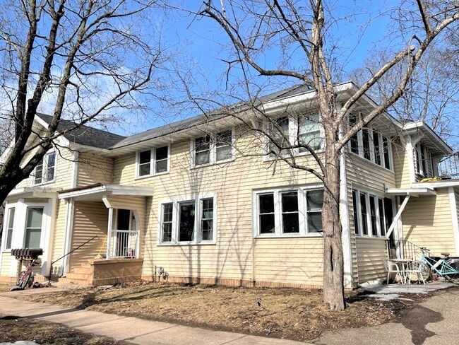 Building Photo - 148 Marston Ave Rental