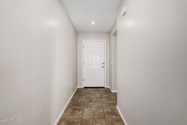 Photo - 2151 E Stacey Rd