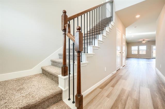 Photo - 620 Hemingway Ln