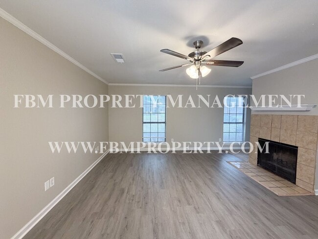 Photo - 1139 Valley View Dr Unit 1139