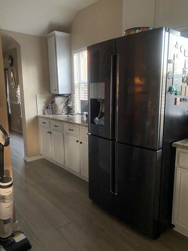 Photo - 2502 Younger Ct