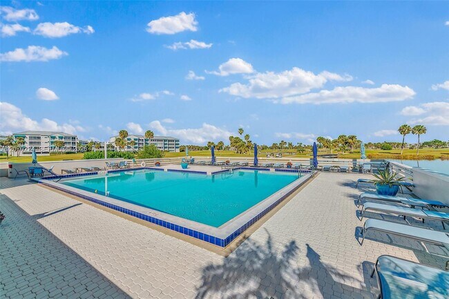 40 NE Plantation Rd Unit 207