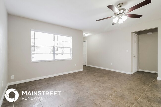 Photo - 1456 Coronet Dr