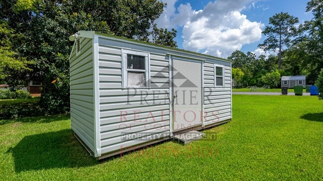 Photo - 1819 Rosemary Ln