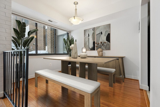 Photo - 9800 Georgia Ave Unidad 103