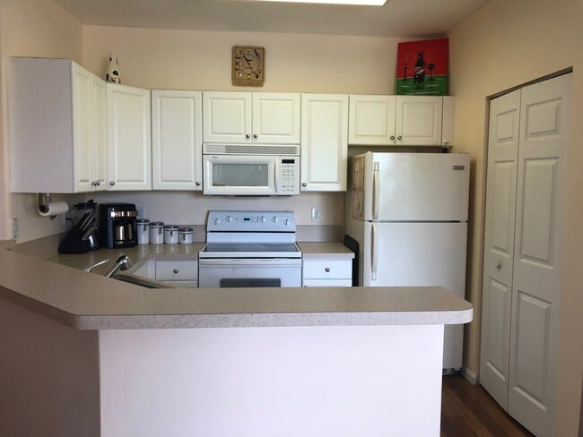 Photo - 4600 SW 160th Ave Unit 611