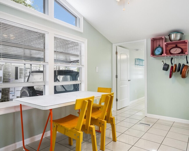 Photo - 1680 SW 84th Ave