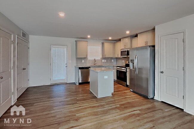 Photo - 6807 Hardwick Ln