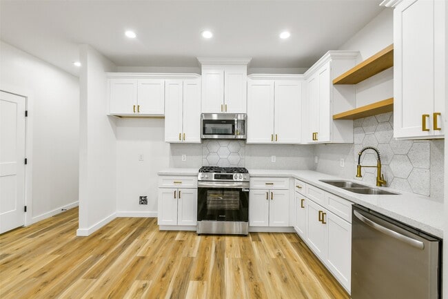 Photo - 7486 Stanwick Dr